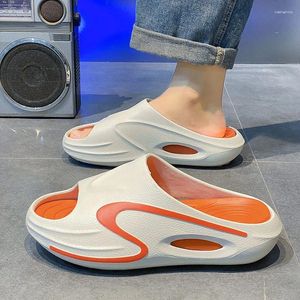 Slippels Mannen Zachtluchtkussen Casual Eva Extra-dikke Sole Sandalen Fashion Outdoor Beach Anti-Slip Flip-Flops 2024