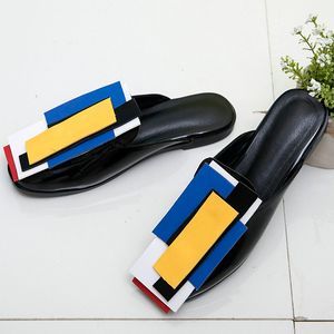 Zapatillas mulas planas oxfords patente de verano slip on casual de color mixto