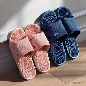 Pantoufles nouvelles femmes massage des pieds pantoufles intérieures glissades mousses hommes pantoufle non glissant la maison de salle de bain chaussures de soins de santé couples