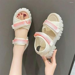 Zapatillas número 41 chanclas de punta redonda para mujeres marcas zapatos beige sandalias de baño zapatillas deportivas pies anchos súper ofertas