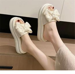Pantoufles Platforme Hypersoft chaussures pour femmes taille 43 44 45 sandales tongs femmes mules baskets Sport tenismasculine Sheos Tines