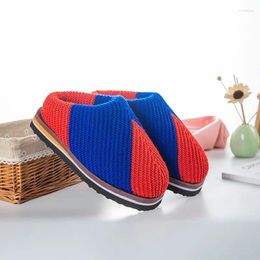 Pantoufles en laine tissée à la main, chaussures chauffantes, semelle antidérapante pour hommes et femmes, produit fini chaud en coton pour la maison