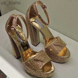 Slippers strass sandalen Luxe Ontwerpers vrouwen platform hak jurk schoenen Klassieke driehoek gesp Verfraaid Enkelbandje 13 CM hoge Hakken vrouwen s J230616