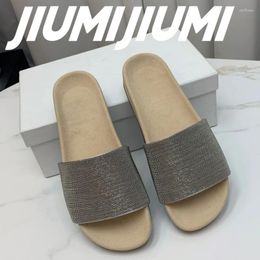Slippers s Jiumjiumi Handmade Woman chaussures rond orteils à plat avec plage extérieure à corde solide perle décora concise