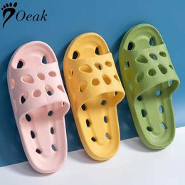 Zapatillas VENTA Damas Casa de verano Interior Mujeres Antideslizante Baño Eva Soft Sole Sandalias Leaky Beac Flip Flops H240325