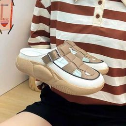 Slippers Sandals Size Ladies 8 Designer For Top Brand Chaussures vertes Femmes roses 2024 Faussettes d'hiver Tennis féminin 5