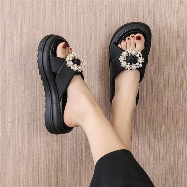 Slippers Satin Plateforme Femme Sneakers Summer Girls Sandal Chaussures sur la mer Sweet China Sneakersy