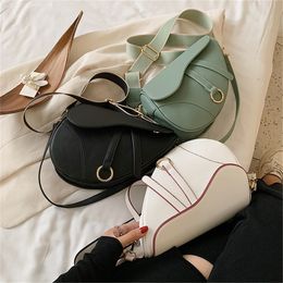 Diseñador Saddle Horse BitShoulder Bag Bag Fashion Body Body Bold Bols