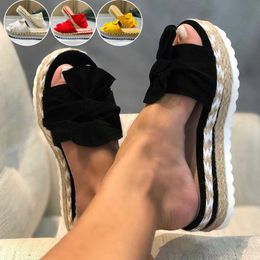 Pantoufles chaussures femmes printemps été sandales fête femmes chaussure sans lacet en plein air sandales femme pantoufle rétro Zapatillas Muje chaussures femme R230210