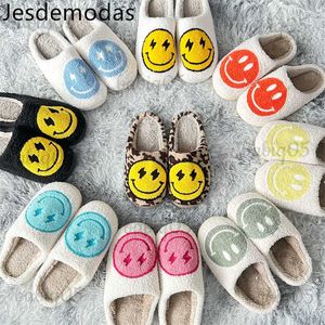 Pantoufles Pantoufles pour femmes pantoufles de maison confortables maison boulons yeux chaussures coulissantes antidérapantes courtes en peluche fausse fourrure plancher plat femme chaussures babiq05