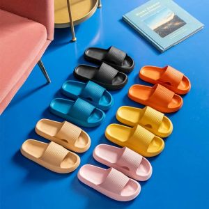 Slippers Slippers For Women's Men's Summer Indoor Beach Slippers Eva Sandales à semelle haute