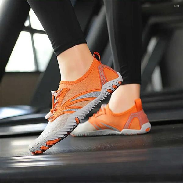 Slippers Small Size Hypersoft Luxury Man Mule For Travel Chaussures Masculin Sandals Sneakels Sports Articles Festival Mode