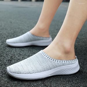 Pantoufles Mules de sport femmes été femmes sandales mode tricot confortable respirant en plein air baskets décontractées 45 grande taille