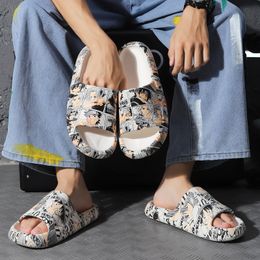 Chinelos Verão Anime Impressão Sandálias Masculinas Casal Moda Fundo Grosso Antiderrapante Slipon Férias Praia Sapatos 230711