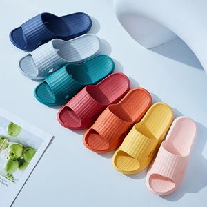 Slippers Zomer Thuis Badkamer Douche Indoor Vrouwelijke Sandalen Paar Schoenen Dikke Cloud Bottom Slipper Voor Vrouwen Mannen