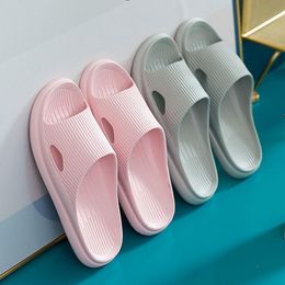 Slippers zomer heren dameshuis koppels niet-slip eva badkamer schoenen indoor baden zachte zolen el sandalen flip flops 2022slippers