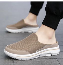 Pantoufles d'été à enfiler en maille, demi-chaussures pour hommes et femmes, sandales décontractées légères, confortables et respirantes, grande taille 47 48 231027