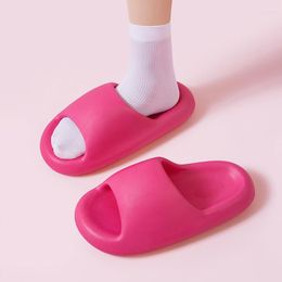 Zapatillas de verano para mujer, suela súper suave, toboganes de pan, chanclas de baño de playa, sandalias de plataforma de 4,5 CM para mujer, zapatos 2023