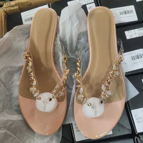 Slippers Summer Femmes Sandales plates Fashion or Shiny Luxury Luxury Rignestones Clip Toe Outdoor Casual Arestable Hollow Ladies Beach Shoes H240416