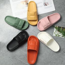 Slippers tik tok zomer antislip strand vrouwen dikke bodem indoor sandaal mannen Eva badkamer Unisex dia's schoen