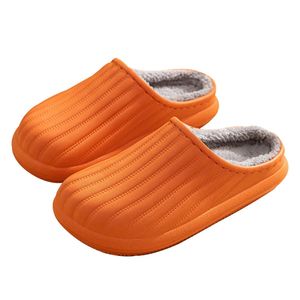 Zapatillas Unisex Zapatillas de algodón resistentes al agua Mujeres Felpa Terciopelo PU Zapatos para el hogar Preciosas zapatillas de invierno para interiores Hombres Cálido Suave Habitación Diapositivas 231027