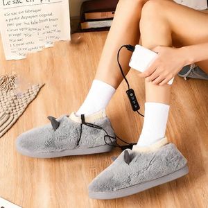 Pantoufles USB Chaussures de chauffage électrique en peluche électrique chauffée chauffée chauffable pantoufle lavable femmes hommes confortable chaussettes de toison corail 231219