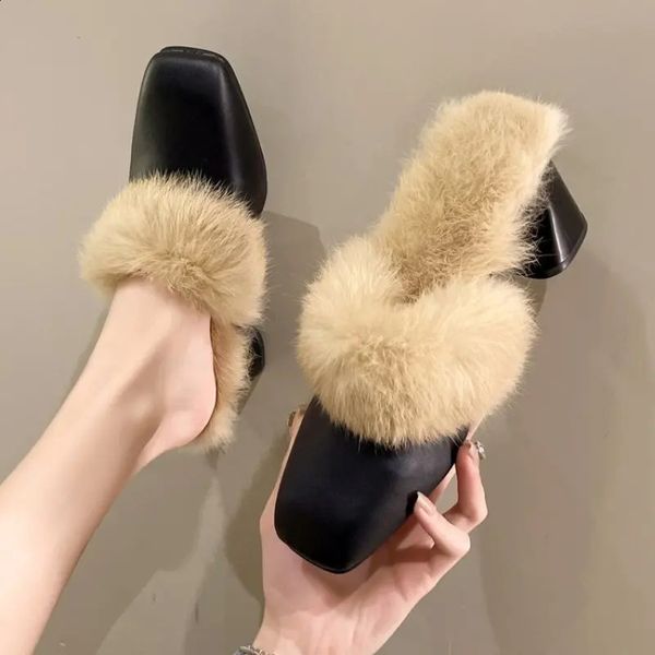 Slippers Web Celebrity Maomao Sandales Les femmes portent l'automne / hiver 2024 Veet de cheveux lapin Baotou Half Slippers Femme Mill Shoes 231219