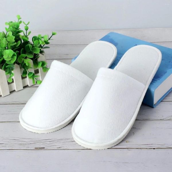 Slippers Coton blanc Men Femmes El Slides jetables Sandales de voyage à domicile