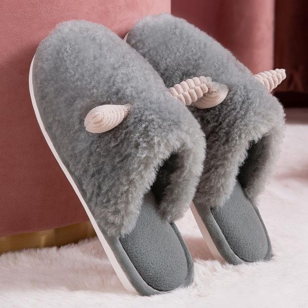 Zapatillas de casa de invierno antideslizantes para mujer, zapatillas de oveja, bonitas zapatillas de terciopelo cálido de algodón para interiores, adorables dibujos animados de animales para parejas de mujeres