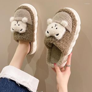 Slippers winter vrouwen harige cartoon wol home schoenen platform lient flat pantuflas de mujer kerst