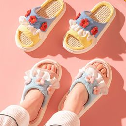 Zapatillas de interior para mujer, zapatillas de primavera y verano, bonitas zapatillas de lino para niñas, para el hogar, antideslizantes, de fondo grueso, ropa exterior plana de princesa