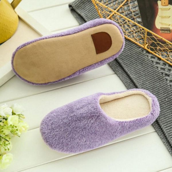 Pantoufles d'intérieur pour femmes, tongs souples, chaussures silencieuses en peluche pour Couple, pantoufles de sol en coton antidérapantes, chaussures chaudes d'hiver pour la maison