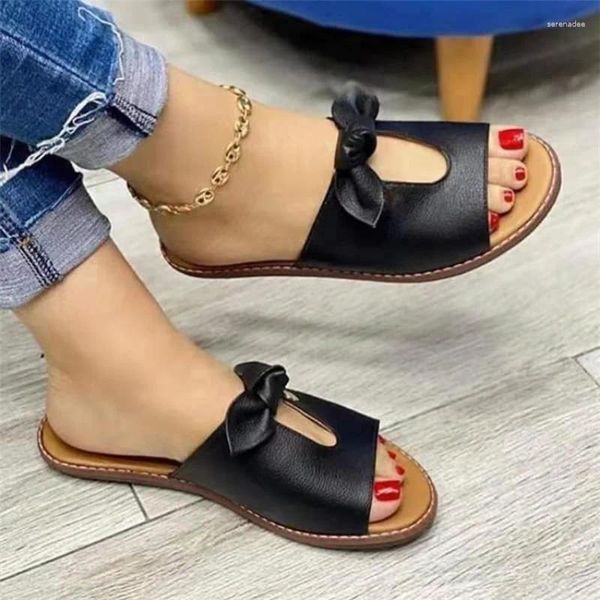 Slippers Chaussures féminines en vente 2024 Summer Lady Casual Sweet Bowknot Flats Comfort Soft Slides Outdoor Beach Femme Shoe Zapatos