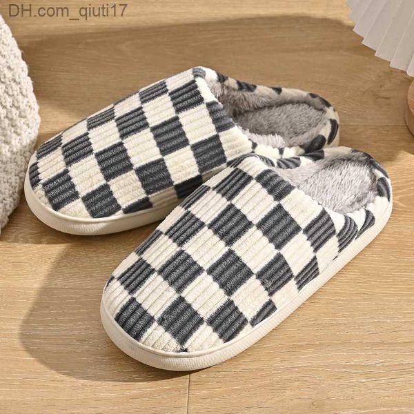 Pantoufles Chaussures pour femmes Hiver maison slider plaid fourrure artificielle TPR semelle légère blanc noir damier chaussures plates Meilleur cadeau chaussures pour femmes Z230727