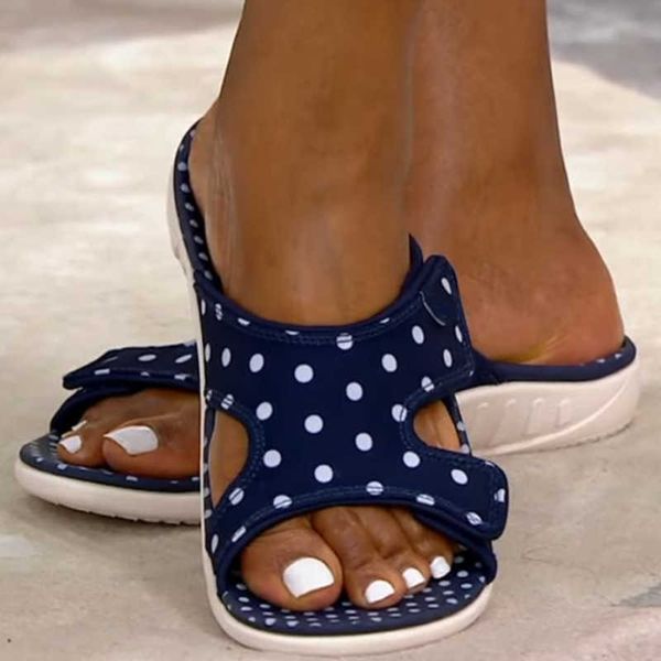 Pantoufles femmes pantoufles été décontracté compensées orthèse chaussures à glissière pour dames 2022 motif à pois femme chaussures de plage nouveau Sandalias Z0317