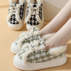 Pantoufles Bottes de neige pour femmes Couverture Talon Épaissie Maison Peluche Semelle épaisse Antidérapant Chaud Doux Coton Chaussures 2024 Plat