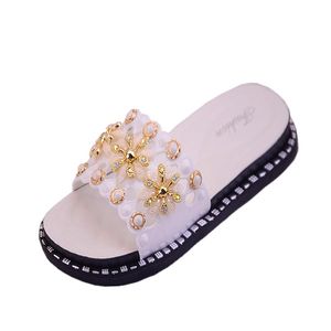 Slippers Dames Zomer Net Rode Mode Rhinestone Transparante Platte Bottom Flip Flops Draag cool