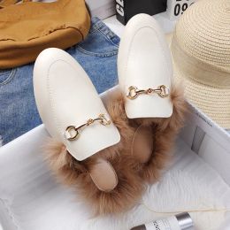 Slippels Dames dragen Mueller Shoes Rabbit Fur Slippers Autumn Winter Super Hot Lazy Slippers met platte bodem Tweecovered Half Slippers