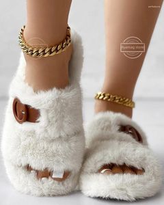 Pantoufles femmes au fond d'hiver et à fond de chaussures de cheveux mots forts confortables vêtements extérieurs en peluche