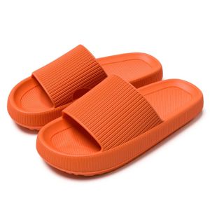 Pantoufles Femmes plate-forme pantoufles été plage Eva semelle souple sandales décontracté salle de bain intérieure anti-dérapant Zapatillas ChaussonH24032105