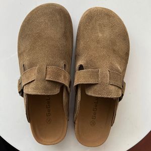 Slippers damesschoenen gesloten teen koe suede lederen klompen sandalen retro modetuin mule clog dia 230216