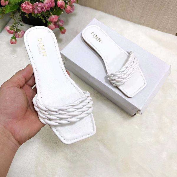 Slippers Fomens diaposités 2022 Fashion Twist Flat with Summer Beach Shoes Woman New Outside Wear Candy Color Party For Ladies H240416 Y087