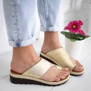 Slippers Dames Zomer Sandalen Comfort Platform Bunion Corrector Schoenen Platte Grote Teen Strand Orthopedische H2403280I7Q