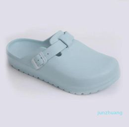 Pantoufles Femmes Été Diapositives Sandales Boucle Réglable Plat Sans Lacet Mules Hommes Femme Intérieur Extérieur Chaussures Décontractées Sandales 01