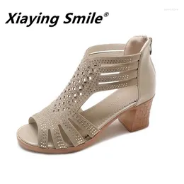 Slippers Xiaying Smile zomer Koreaanse versie van Rhinestone damesschoenen vissen mond wilde mode hoge hakken dik met Romeinse sandalen