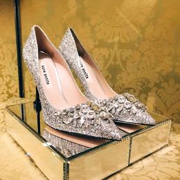 paillettes di diamanti scarpe da festa con tacco alto e scarpe da sposa con punta a punta
