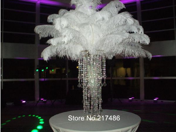 mental mental avec le vase en cristal Trump Gatsby centres de plumes de mariage