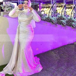 Vestidos de noche musulmanes de sirena con lentejuelas plateadas, cuello alto, manga larga, cuentas árabes de Dubai, vestido Formal, bata de tren lateral para mujer Longue 326 326