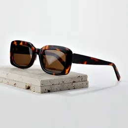 SLM130 Small Square Fild Sobernes Sungass Sungasses Fashion Designer Unisexe Goggles de qualité Top Quality Brand Retro Classic UV400 UV Protection Sunglasses