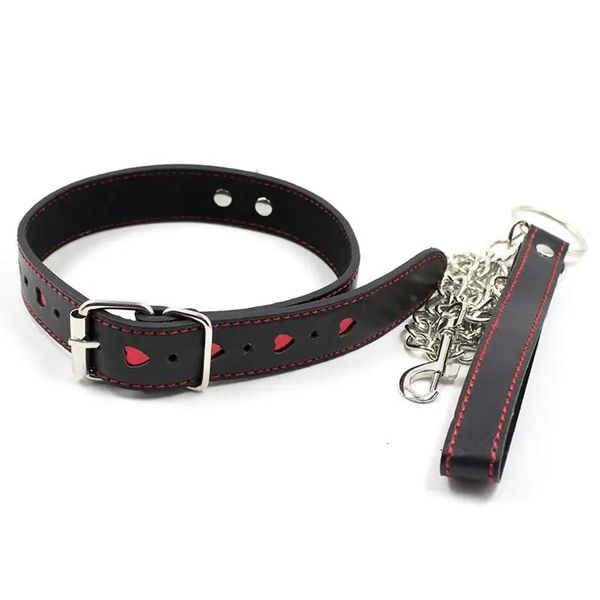 Productos SM BDSM Bondage Cuello de cuero Collar Correa Cadena de acero Juegos para adultos Perros Castigar Collares Cosplay Esclavo Coquetear Juguetes sexuales 240102